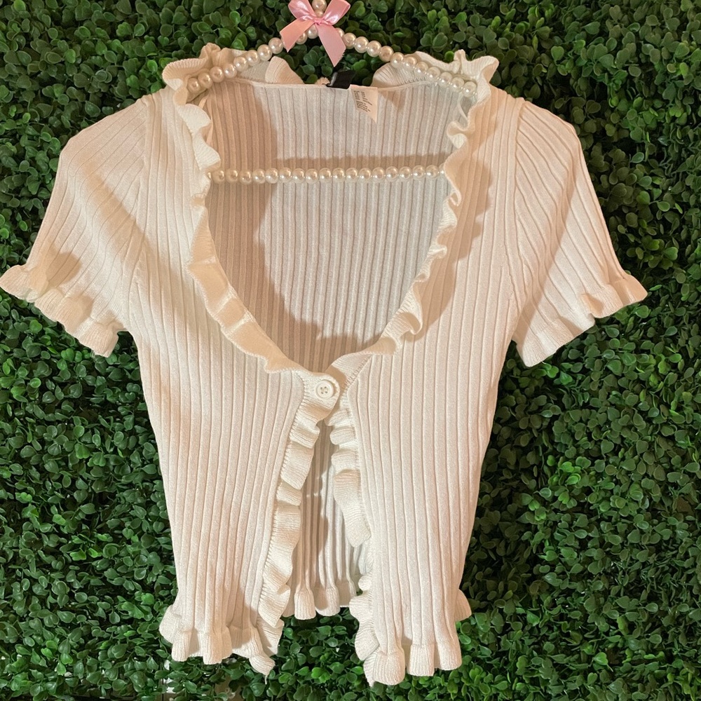 H&M Lettuce Hem Sweater